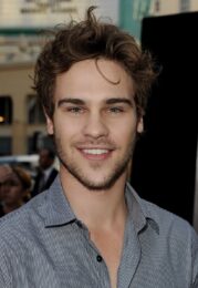 Grey Damon