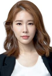 Yoo In-na