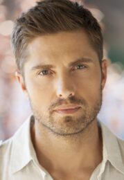 Eric Winter