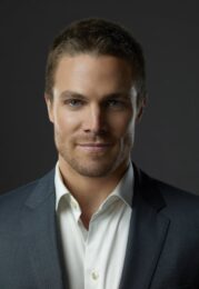 Stephen Amell