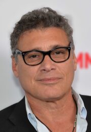 Steven Bauer