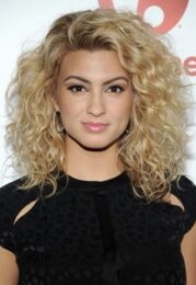 Tori Kelly