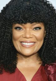 Yvette Nicole Brown