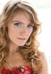 Helene Joy