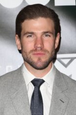 Austin Stowell