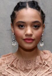 Kiersey Clemons