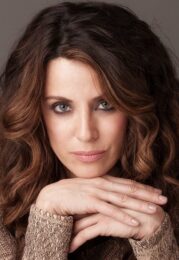 Alanna Ubach