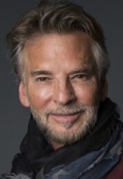 Kenny Loggins