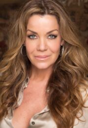 Claudia Christian